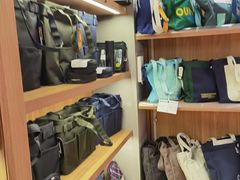 -百新书局(尚悦湾店)