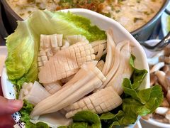 -德林酸菜鱼火锅(南丹店)