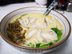-明呈黄鱼面馆(斜土路店)