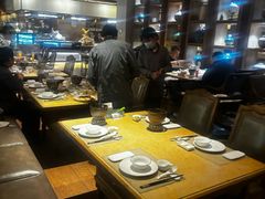 -雍和会海鲜姿造自助(湖东路店)
