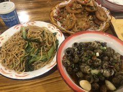 -冶建镜子·老南昌大排档·江西虾王(总店)