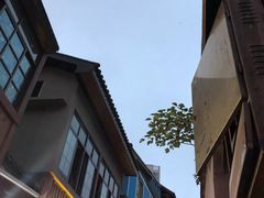 -胡仁根胡记炸炸炸
