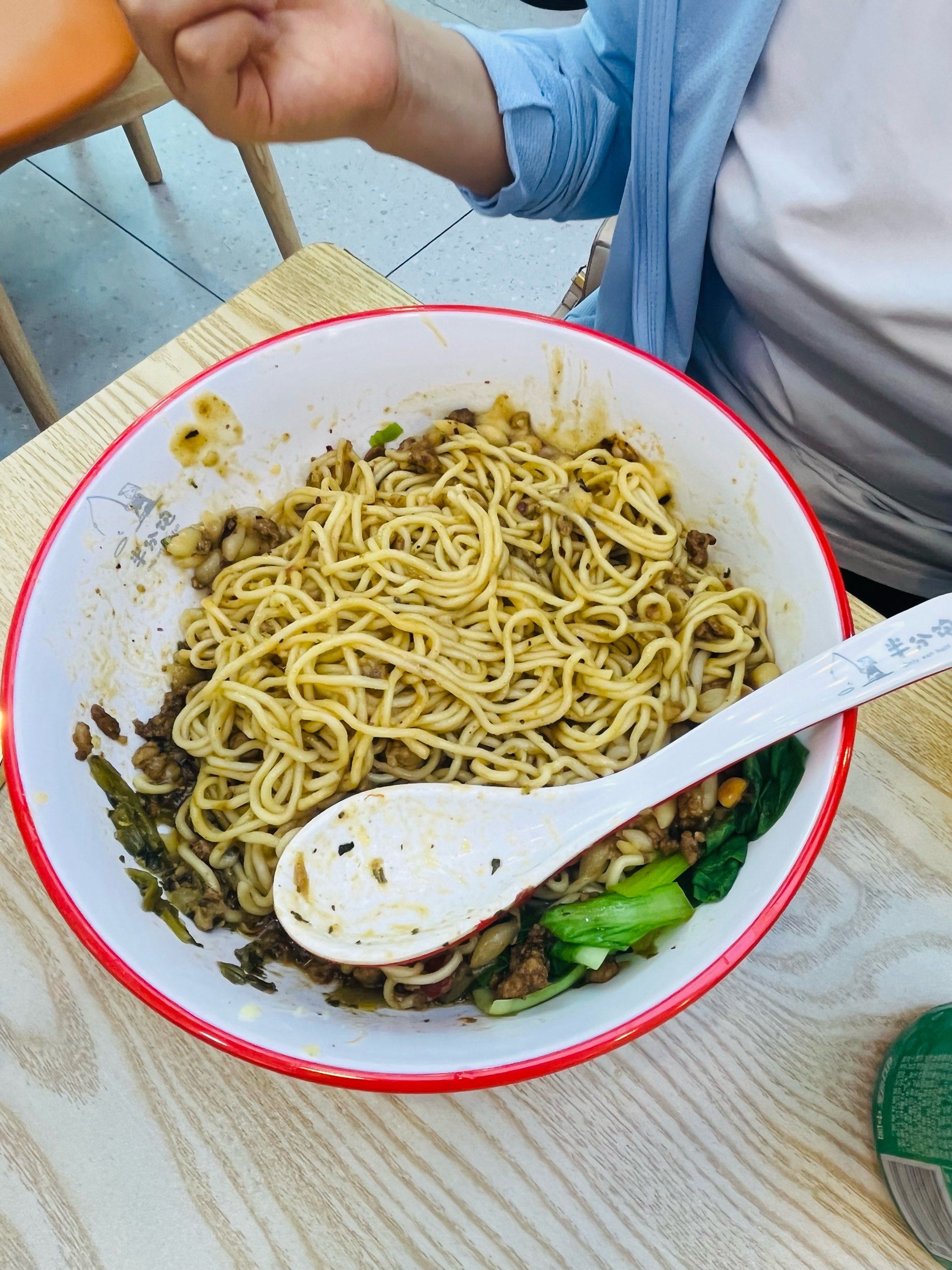 天天领红包大铺头之前新开的烧椒米线真的