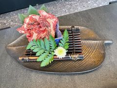 -铭牛烧肉·和牛海鲜自助(高新月牙湖店)