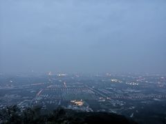 -鬼笑石后山停车场