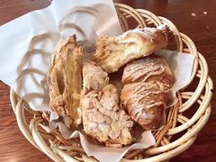 -麦田工坊(月湖店)