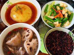 -臻爱住家月嫂育儿嫂(万达店)