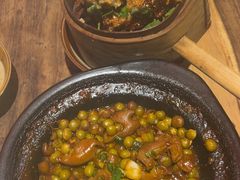 -有红鸡毛店·砂锅菜(抚琴夜市店)