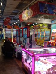 -探奇乐园蹦床公园(日月广场店)