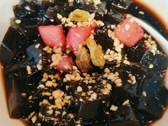 龟苓膏-炉小二铜锅牛蛙•川湘菜(三里屯店)