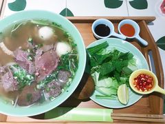 -越弥越南传统美食馆