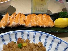 -万岁料理回转寿司(华贸店)
