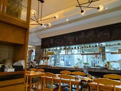 -粤域茶餐厅