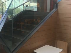 -麦当劳(乳山路店)