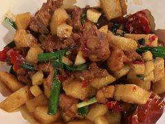 -隔壁老王·家常云南菜(花巷店)
