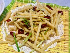 -肥肥虾庄·金牌油焖大虾(首义路店)