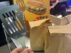 -麦当劳(国际大厦店)