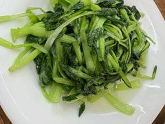 -东北四季饺子王(华山路店)