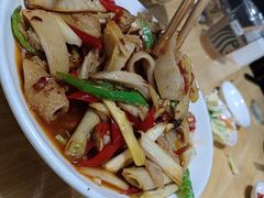 炒羊杂-野狗羊肉汤