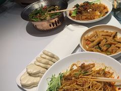 -巴特餐饮6加1音乐餐吧·新疆菜