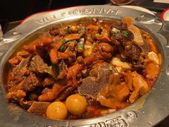 傲骨虎皮鸡爪煲-胖哥俩肉蟹煲(湖滨银泰in77店)