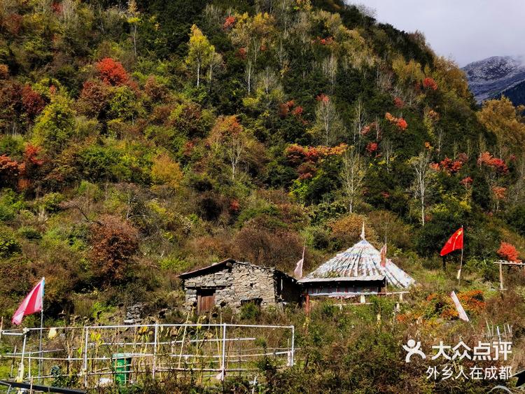 孟屯河谷徒步图片