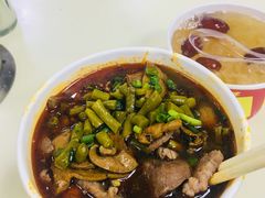 -江三王记牛杂馆(总店)