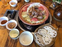 -阿婆情腊排骨火锅(金虹路店)