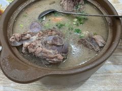 -江城燕子大排档(江汉路步行街店)