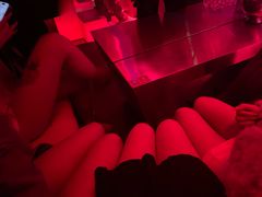 -AMS CLUB