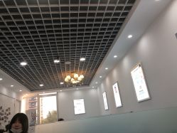 -蕾特恩专业祛痘国际连锁