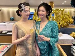-圣霏亚礼服租赁·主持人服装租赁(上海静安总店)