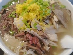 牛杂粿汁-潮镇老尾牛杂(环城西路店)