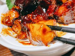 慈城年糕红烧肉-童福兴·南京菜(老门东店)