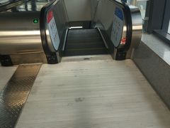 -取水楼(地铁站)