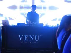 -VENU+海景酒廊