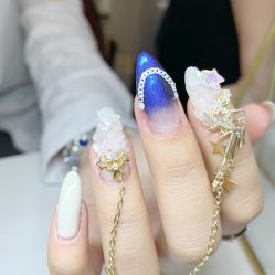 点击看大图 -月野兔日式美睫美甲