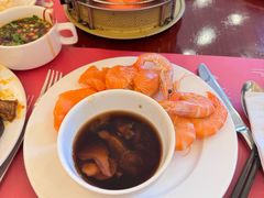 -元一希尔顿酒店·鲜切牛肉火锅禅自助餐厅