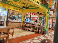 -大食代美食广场(上海中心店)