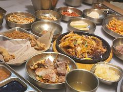 -韩宫宴烤肉·料理(颛桥万达店)