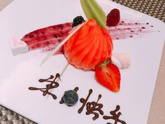 -亮马河饭店翠雅咖啡厅