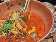 -成都你六姐·牛肉冒菜(城市集市合生汇店)