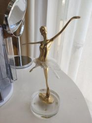 -铂特丽医美·眼鼻整形·光电美肤·注射抗衰