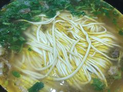 -杨记清芳牛肉拉面(京广路店)