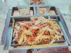 葱爆羊肉-那家小馆•北京菜•烤鸭(香山店)