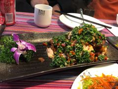 大理风味炝香鸡-香巴拉云南餐厅(华莱坞店)