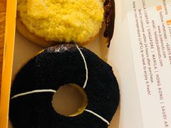 菠萝口味甜甜圈-J.CO Donuts & Coffee(Mal Bali Galeria)