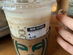 -星巴克臻选(上海长风大悦城店)