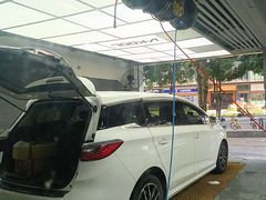 -优车会新能源升级体验中心