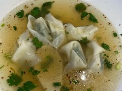荠菜馄饨-甲乙饼·手工牛肉饼(天通苑华联店)